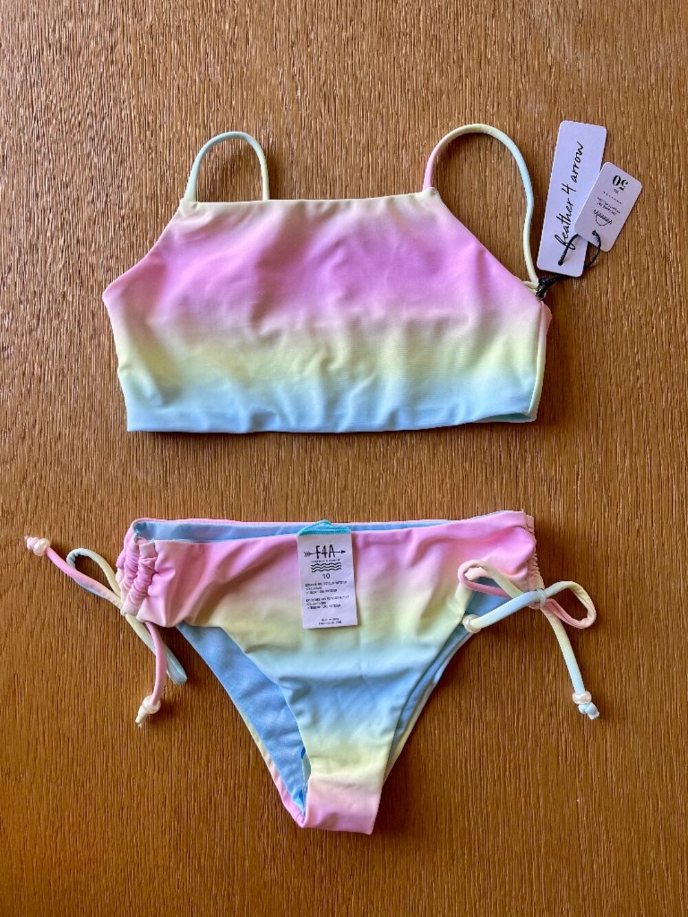 Feathers 4 Arrow Strands Bikini - Sunrise Sky